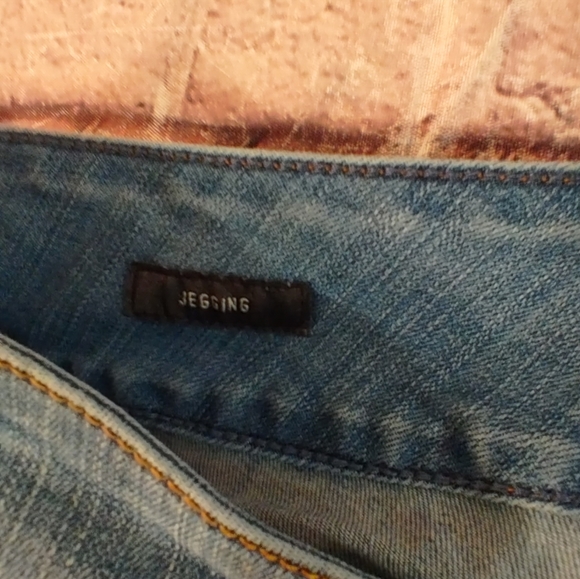 Torrid Premium Jegging Busted Knees Jeans 18 - Picture 5 of 15